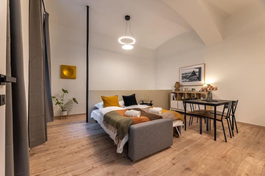 Apartament Eclectic And Design Duplex In